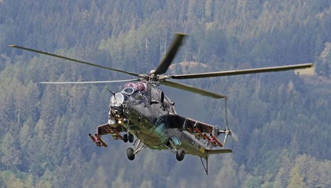 Helikopter uçuşdan qayıtdıqdan sonra qəzaya uğradı: 1 ölü
